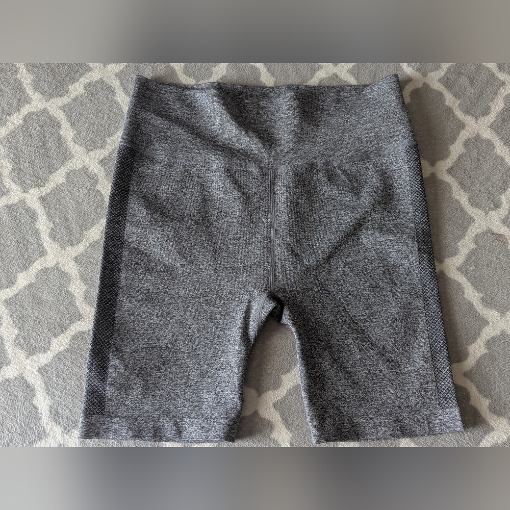 Love & Sports XXL Gray High Rise Biker Shorts